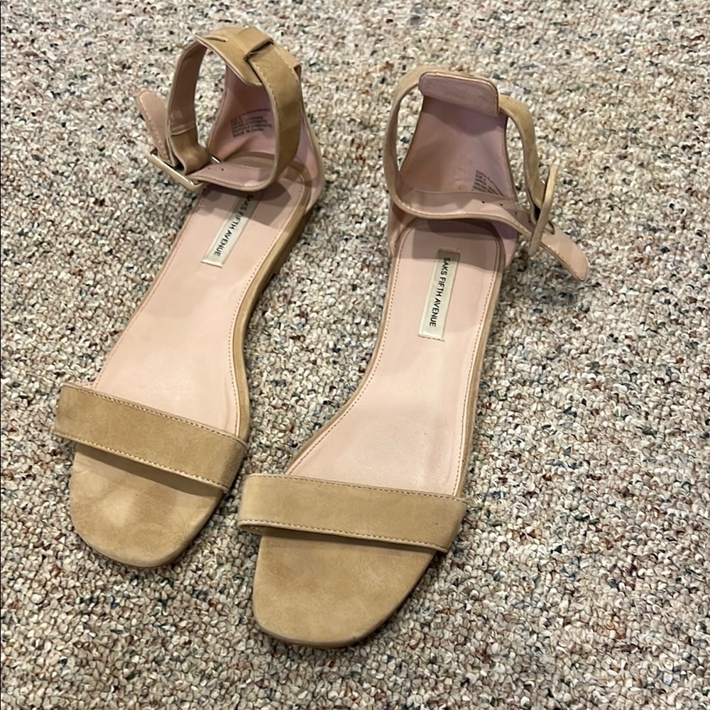 Women's Nude Tan Sandals